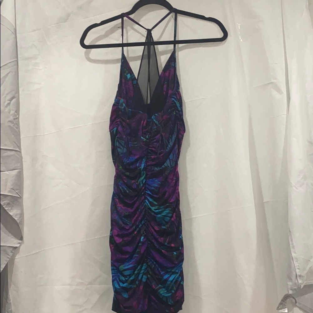 Dress. - Picture 2 of 3